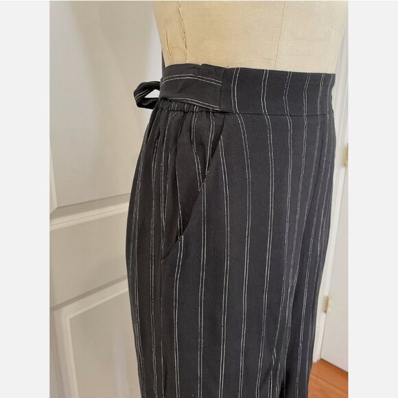 Aritzia Wilfred Faun Cropped Wide-Leg Striped Pants - Size Small - Picture 4 of 6